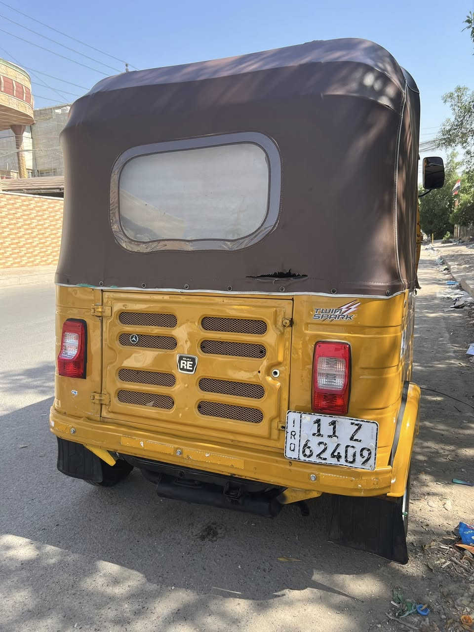 تكتك للبيع موديل ٢٠شهر ١١ رقم بغداد نكليزي تحويل ثاني يوم بيه طخات بسيطه السعر ٦٢٠٠ وبيه مجال مكاني بغداد الشعب ***********
