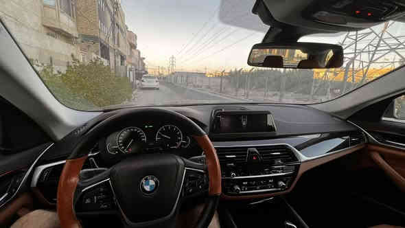 السلام عليكم  بي ام ستيشن موديل 2018 محرك 4 سلندر توين باور تيربو رقم اربيل هزة جديدة سنوية جديدة بدون صبغ للاستفسار *********** السعر 175$
