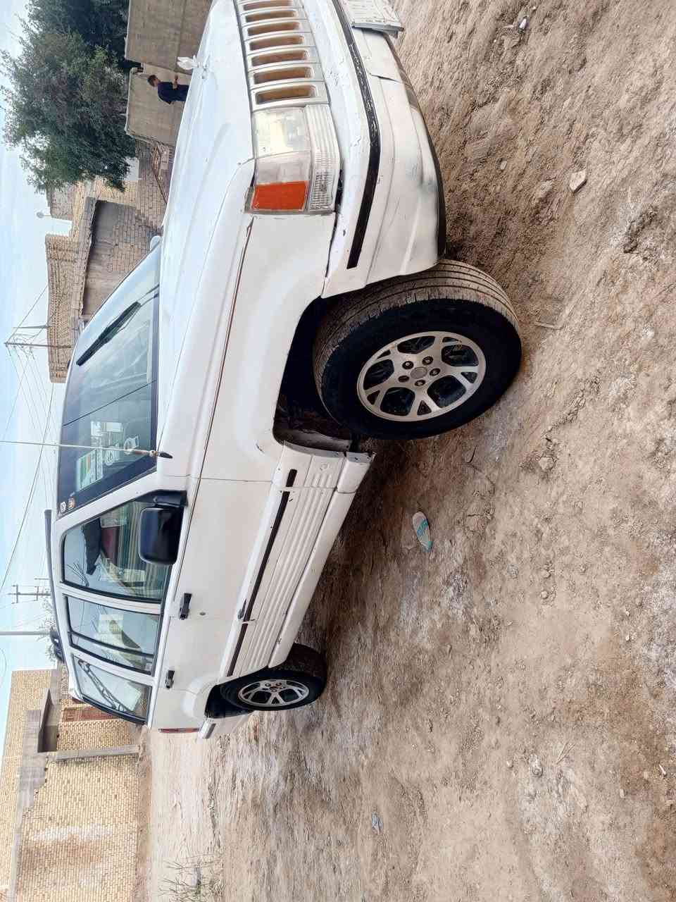 جيب شيروكي مديل 93 جاهزه من طول الطول مكفوله من العيب شرعي وظربه قويه ونقل والكص ترايك وين ما يعجبك مكينه 2500 وكير مكفولات حداديه جديده وطخم تاير جدئد كهربايات كله شغاله دواخل حلو رقم الماني سنويه ال 28 شرط التحويل مصفره(سعره 36 وبيه مجال) مكاني ناصريه مركز ورقمي ‏‪***********‬‏
