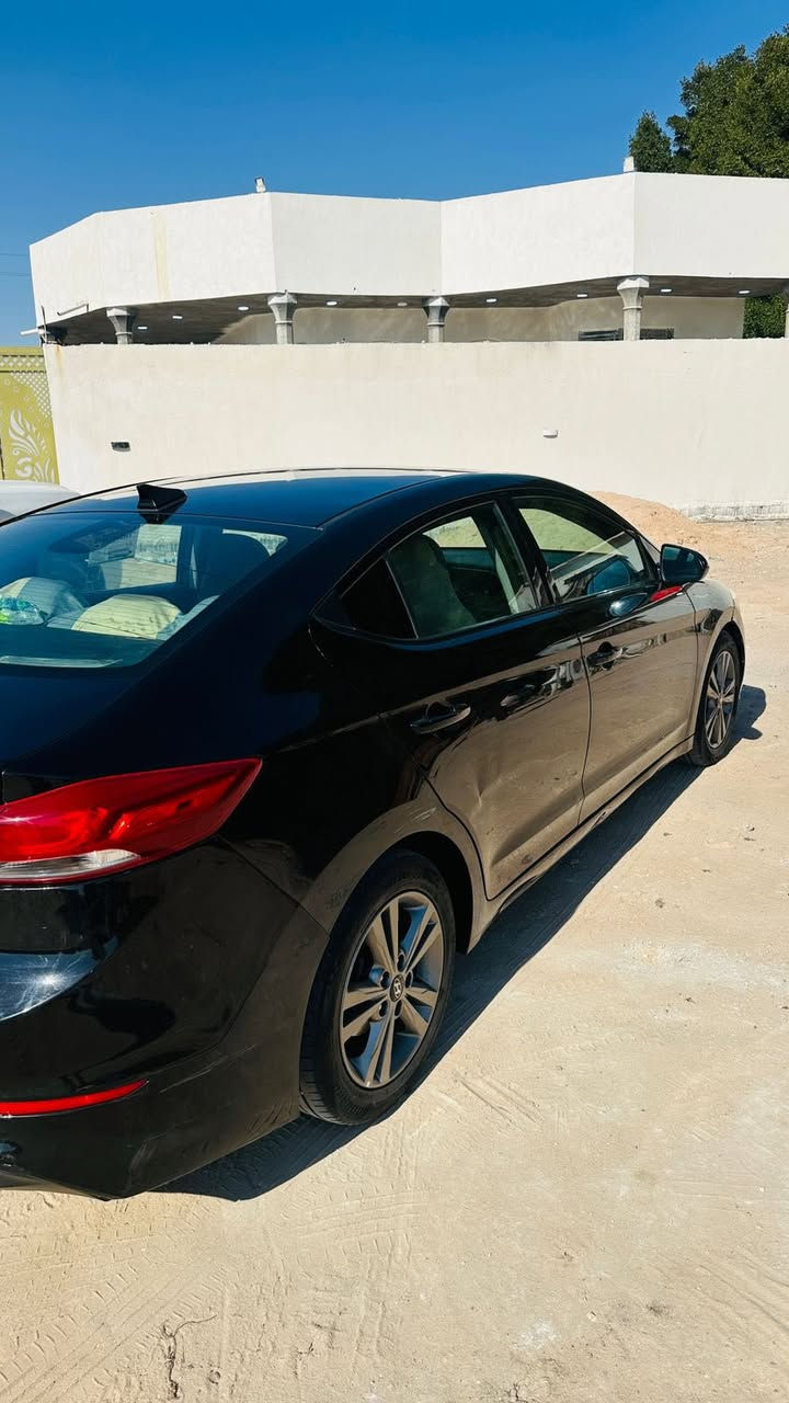 السعر 115 وبيها مجال لستفسار اتصل
***********
 
الانتره 201‪8
محرك2000 دوش 
رقم بصره تحويل جديد السنويه 2031
وارد امريكي غرق الحد الدوسه 
سياره ليبل واحد بدون تبديل  
تحكم ستيرن جهتين تثبيت سرع
مانع انزلاق شاشه كبيره لمس كامره دوار 
ABS/UBS 
ويل 17 كروم 
سياره كلش حلوه ونضيفه 
جاهزه مابيها كل نقص 
رادارات جانبيه نقط عمياء تحديد مسار 
مكان البصره سفوان
السيارة فول مواصفات ماعده الكشنات مو جلد
