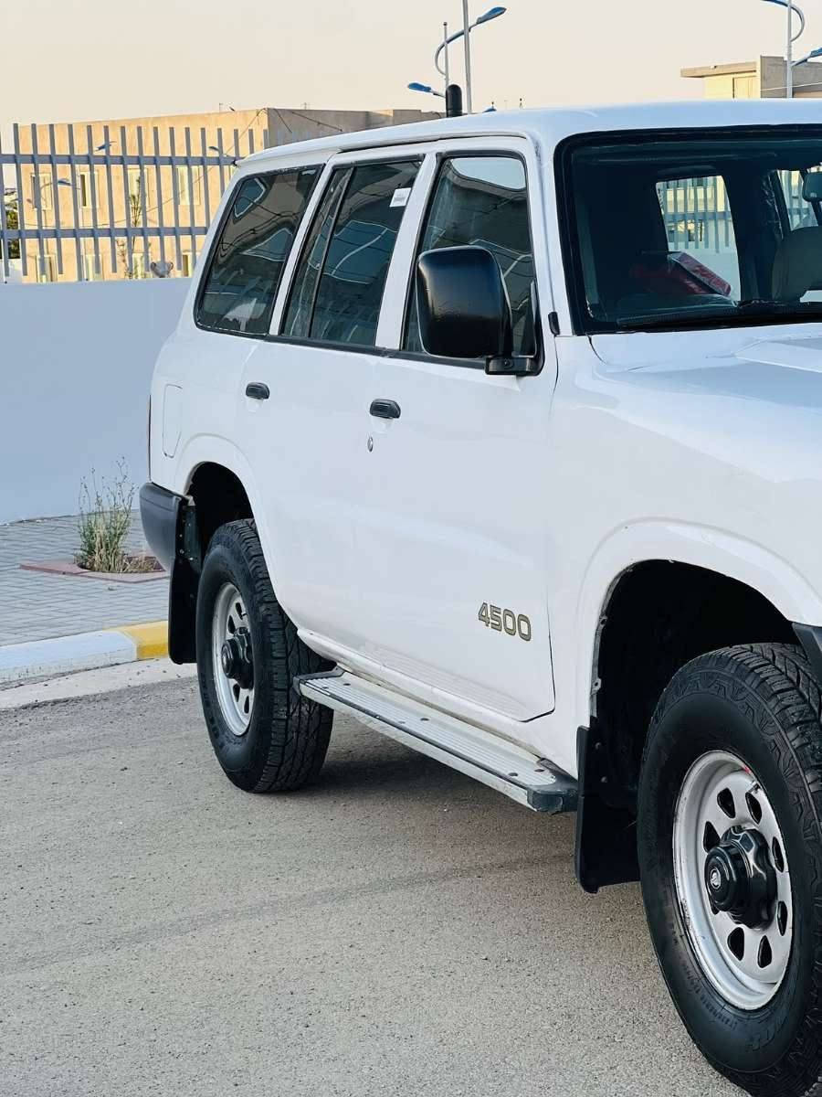 (SOLD) ‎سه ره تا به ناوي خواي كه وره باترول بو فروشتن 2001بيلاد كوير كراوه به محه سه ن تا بلي تون توله  بي م‎ شمشمل, السليمانية


**إذا كنت صاحب هذا الإعلان وتريد حذفه لأي سبب، رجاءا أرسل رسالة إلى الدعم الفني**
