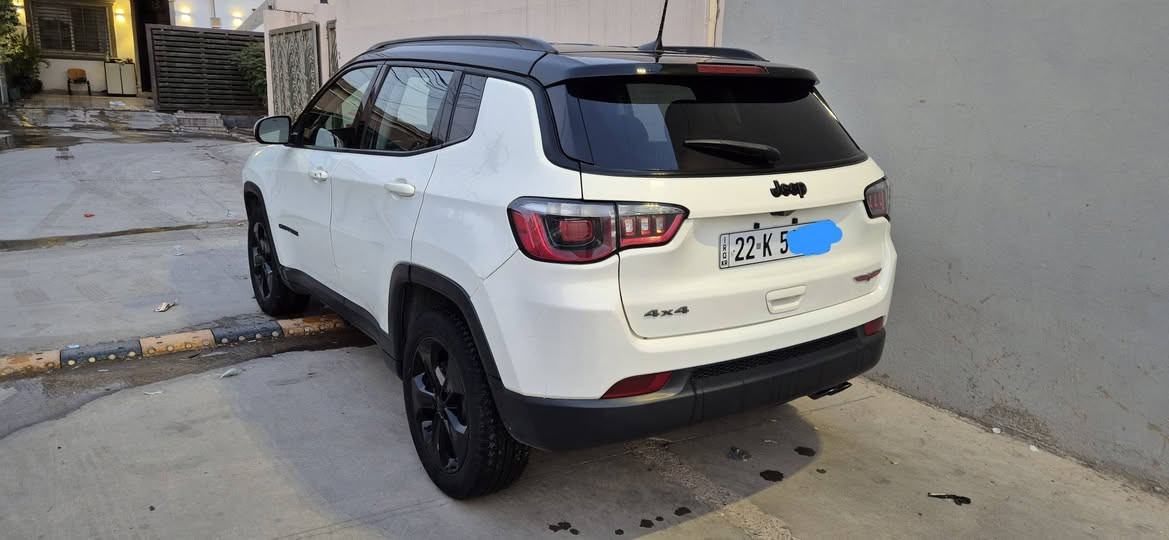 موديل 2018
مواصفات  فول
فور ويل 4X4 
صبغ بس چملغ سکن
بدون دواخل 
ارباك سلیم
سعر١٤٨$
عنوان كركوك
***********
