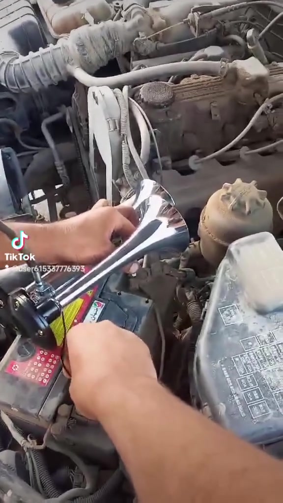 هورن.
ابيع أعلى سعر


**إذا كنت صاحب هذا الإعلان وتريد حذفه لأي سبب، رجاءا أرسل رسالة إلى الدعم الفني**