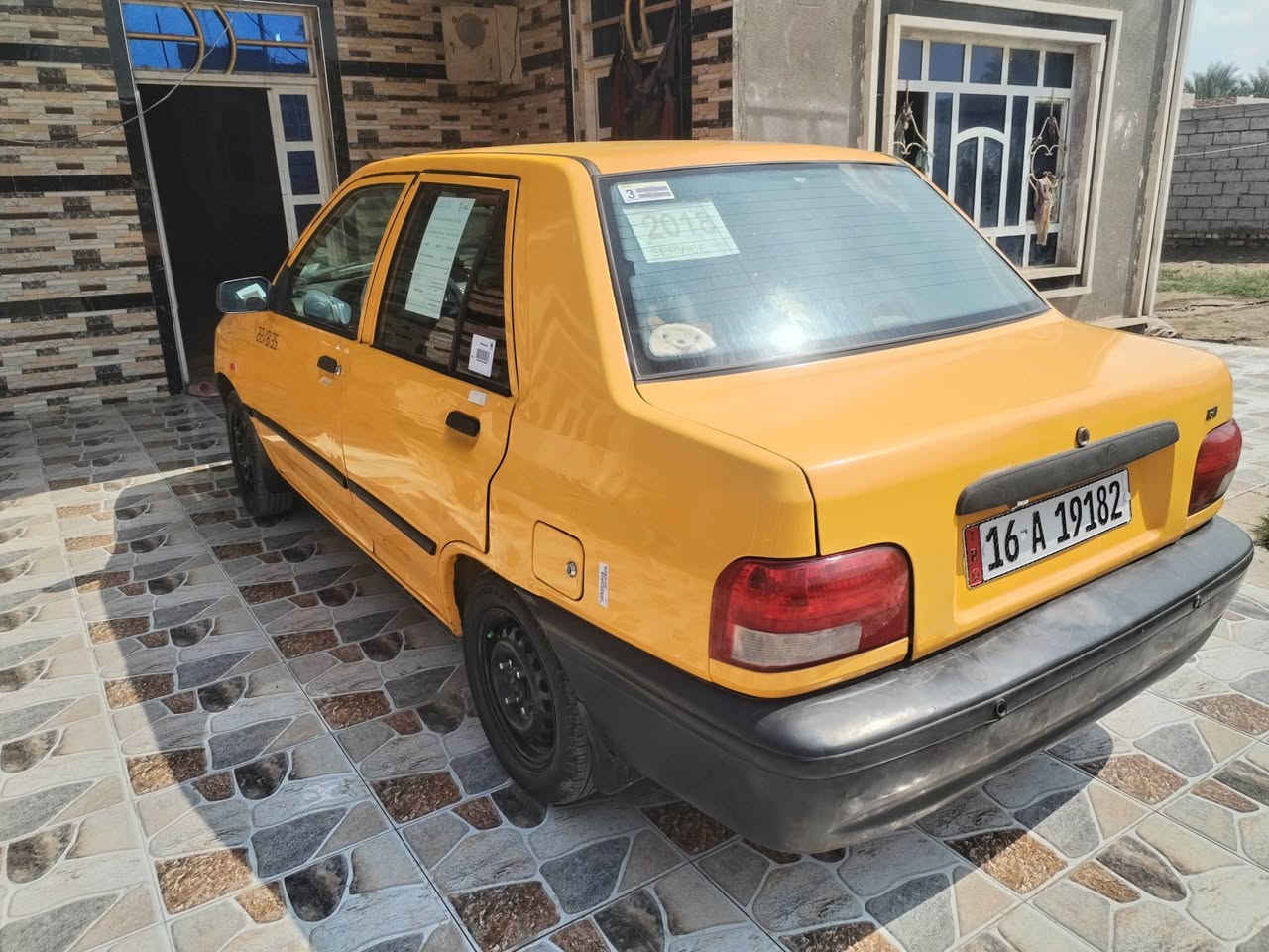 سايبه 18  قادسيه رقم جديد سيارة جاهزه ونضيفه باسمي مكينه برايت كوري بيه تبخير سعر ٤٢ وبيه مجال مكان الديوانيه ***********
