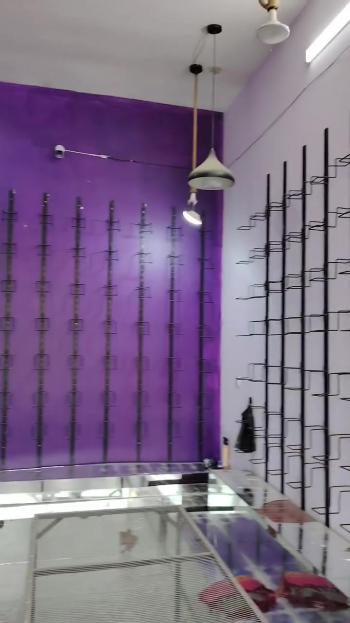 السلام عليكم
عندي ستاندات مع كراسي للبيع بسعر مناسب للتواصل ***********
