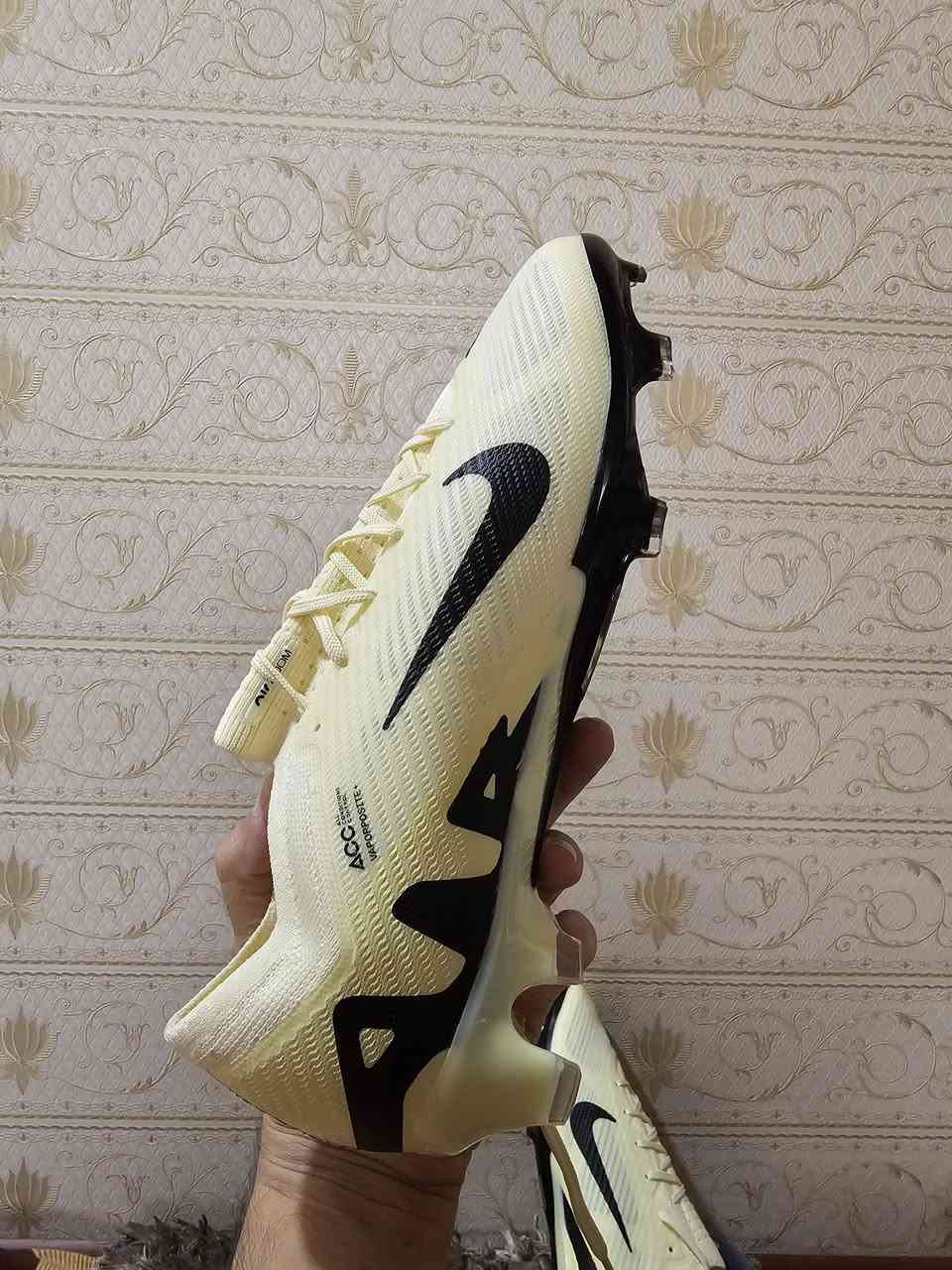 لابجين ماركة نايك زوم القياس 43صناعة ڤيتنامي السعر 30 ألف


**إذا كنت صاحب هذا الإعلان وتريد حذفه لأي سبب، رجاءا أرسل رسالة إلى الدعم الفني**