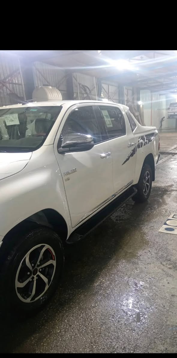 سلام عليكم تيوتا هايلوكس 2020 وارد سعودي كفاله عامه ماشيه ٩٥ لااستفار اكثر اتصال ‭٠٧٨٢ ٨٩٠ ٥٨٨١‬
