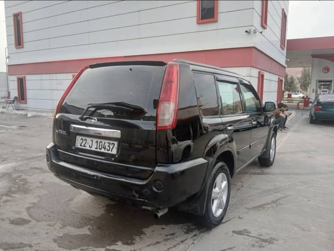 سلام علیکم سەرەتا بەناوی خوای نیسان اکسترایل لۆ فرۆشتنێ 2010یە 4 پستنە دەبڵ ئەکسلە سێیارەکە بەشەرتی گێر و تەبریت و مەکینە و اکسل لۆ سبوغیش دەرکەی سندوقی بشتەوە کەمێک سبوغە وە سەرچامرغی لای سەکنی پشتەوە کەمێک ساردی هەیە سێیارەک زۆر جوانە مارێ فەقیریە لۆ پەیوەندیش برا تەلەفۆنی لۆ ئەوژمارانە بکەن          *********** یان *********** شقلاوة, أربيل
