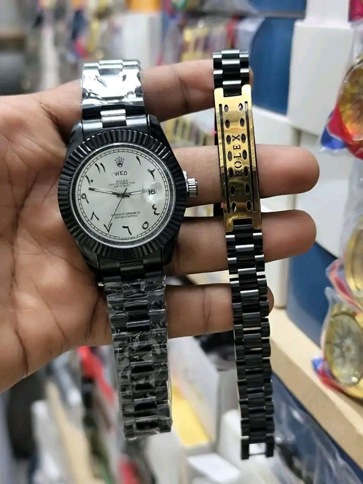 أناقتك م بتكتمل الا مع طقم الرولكس ✨
ساعه تجمع بين الفخامه والاناقه ✨
ذات طابع ملكي 👌
معشوقة الجميع 🤤🔥
ماركة رولكس Rolex🛍️✨ 
رولكس مع اسوره 😌🤍
طقم كامل 
رولكس ستانلس ستيل 🤍✨
ضد  الماء 
الزجاج  كرستال ضد الخدش 
اللون  ثابت 
تقويم   كامل 
نظام التشغيل   بطاريه 
الوان  متعدده   اشكال  مختلفه
مكنة ياباني

توصيل فوري 🛵🛵

للطلب واتس 0919868569 

#شخصيتك_من_ساعتك
#اقل_سعر_في_السوق


**إذا كنت صاحب هذا الإعلان وتريد حذفه لأي سبب، رجاءا أرسل رسالة إلى الدعم الفني**