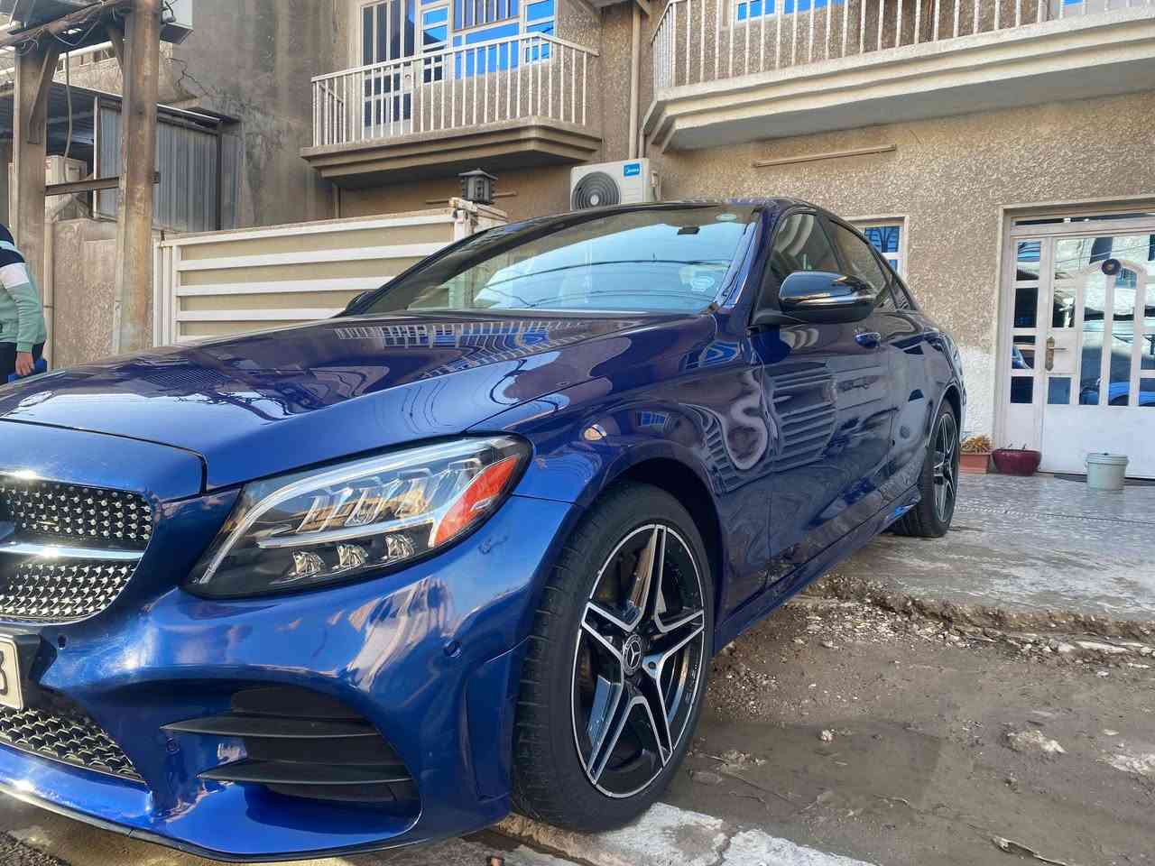 السلام عليكم
للبيعc3002020Mercedes
بانورما سستم سماعات برومستر
كامره خلفية دواره
جنطة كهرباء كشنات تدفئة كشنات كهرباء
اوتو بارك  داخل لدات64 لون
داخل اسود ستيرن تدفئه بصمة أبواب بصمه تشغيل
شاحن وايرلس
ماشية76الف
وارد امريكي(حادثها فقط جاملغ اليمنه) كير ومحرك مكفولات من الفتح والتبديل
العنوان بغداد الغدير
الهاتف ***********
َمكلف بالنشر
