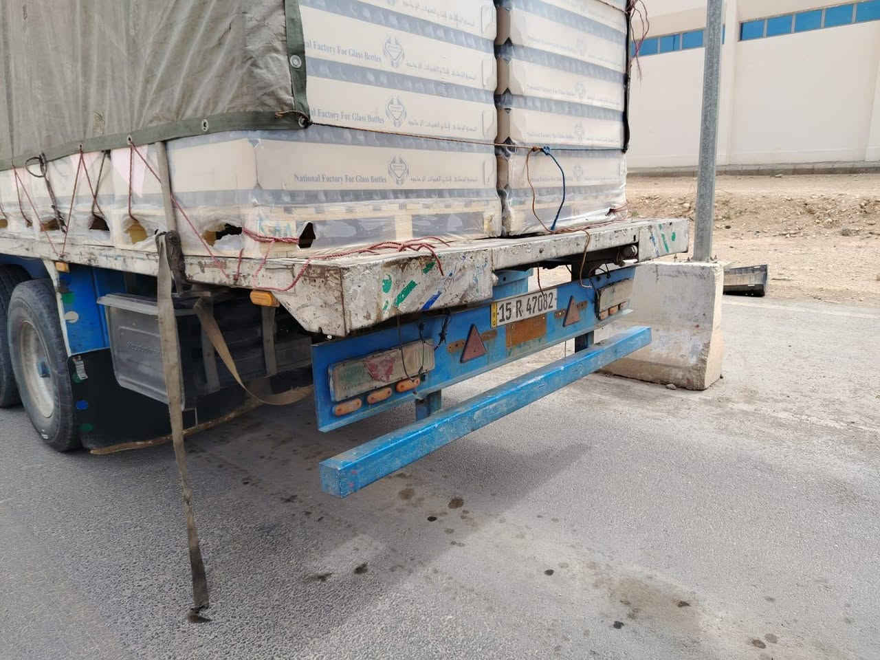 عربانه اوربيه مكفوله بس ناقصهه مطبخ وثلاجه سعر 45موجوده بلمعرض النبار ***********
