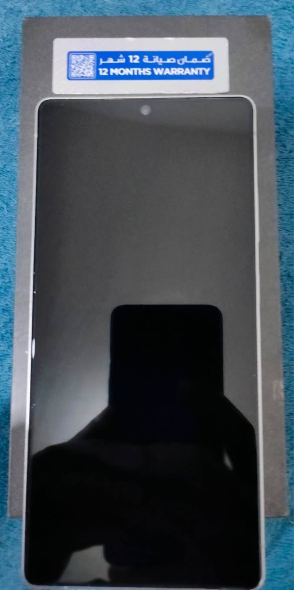 للبيع جهاز s25الترا جهاز جديد وياه كارت ضمان ذاكره ٢٥٦ شريحتين
***********
