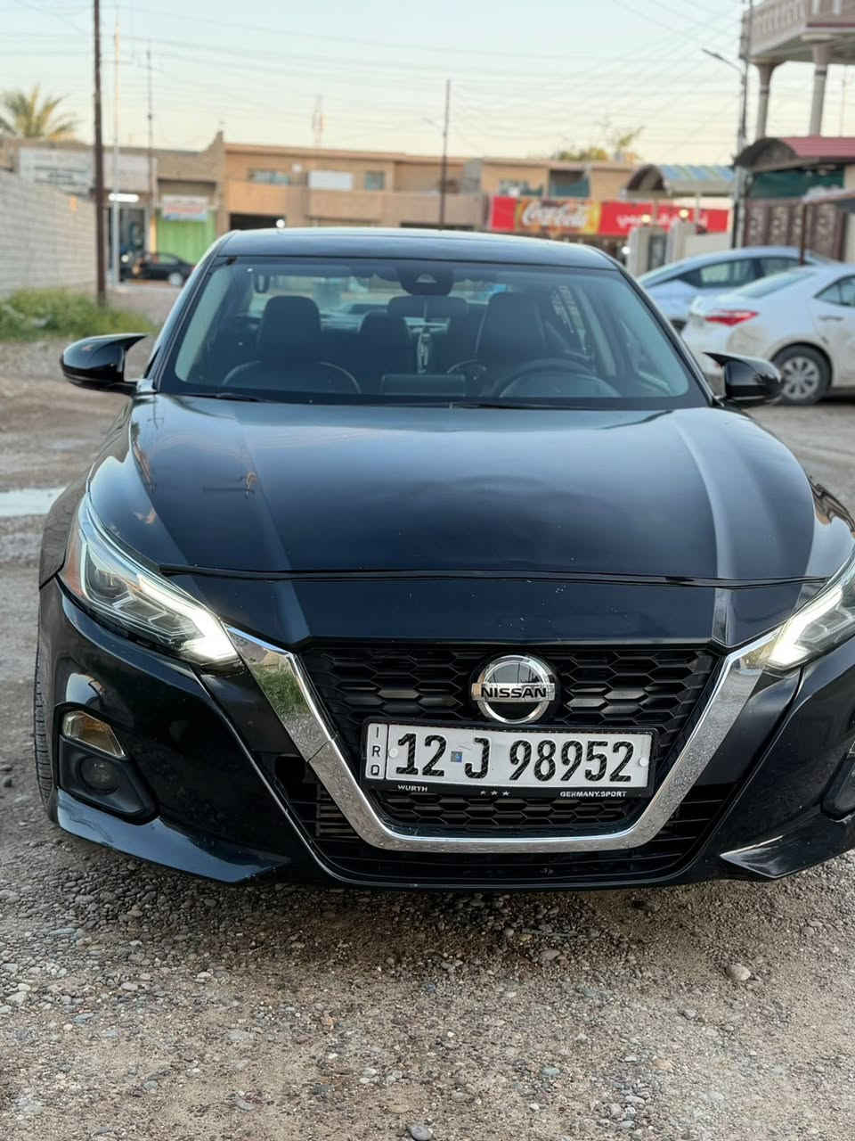 سلام عليكم
نيسان التيما موديل 22للبيع
 فقط بدون مراوس 
فول موصفات sr 
معروفه فول فتحه رادارات نقط عمياء السياره نضيفه حيل محرك كير تواير ٤ جدد صدر نضيف بيها ٣ قطع تبديل بدون ايربالك رقم نينوى سنويه جديده شرط التحويل والغرامات رقم الهاتف
***********
