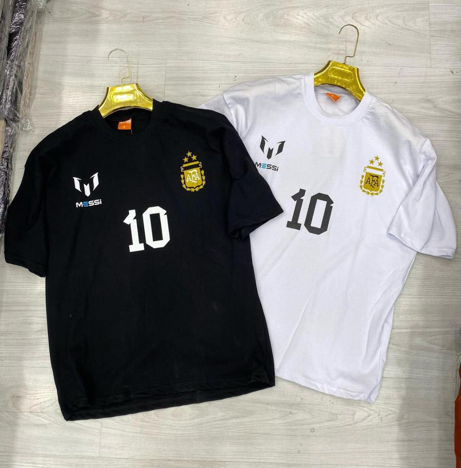 تيشيرت اندية
و ماركات
شد 8 لونين ابيض واسود 
قالب هاف 
خامة قطن 
تركي
الشد 8قطع ب//50


**إذا كنت صاحب هذا الإعلان وتريد حذفه لأي سبب، رجاءا أرسل رسالة إلى الدعم الفني**