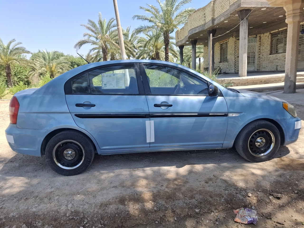 السلام عليكم اكسنت ٢٠٠٧ بغداد سياره جاهزه بيه قطع صبغ وجراد بالبنيد والقماره وشويه بالجنطه السعر ٦٥ قفل للتواصل *********** اذا مراوس اكسنت ١١ وانطي فرق
