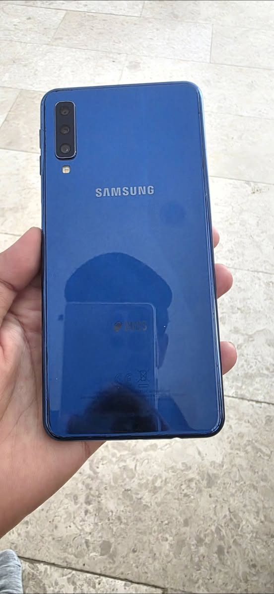 للييع او مراوس بنوت 10 بلاس شريحتين 256 وكلشي مذكور بلمنشور
1- سامسونك A34 شرق اوسط عين الفهد شريحتين 256 شغال فقط سماعتة بيها خنة قليلة ولمسة يشكل واحتمال سوفت ما اعرف والباقي مكفول من كلشي سعره 90 الف وبي مجال كلش بسيط
2- سامسونك A750شريحتين ورام مبدل شاشة اصلية ومكفول من جميع النواحي سعره 100 الف ذاكرة 128 بيهن مجال بسيط توصيل غير متوفر بدون ملحقات تجيني تفحص كدامي ما عجبك عوفة واذا عجبك بلعافيه عليك تروح من يمي لا يرجع ولا يستبدل هاي امانة الله ورسولة للتواصل خاص وتدللون مكاني بغداد المشتل


**إذا كنت صاحب هذا الإعلان وتريد حذفه لأي سبب، رجاءا أرسل رسالة إلى الدعم الفني**