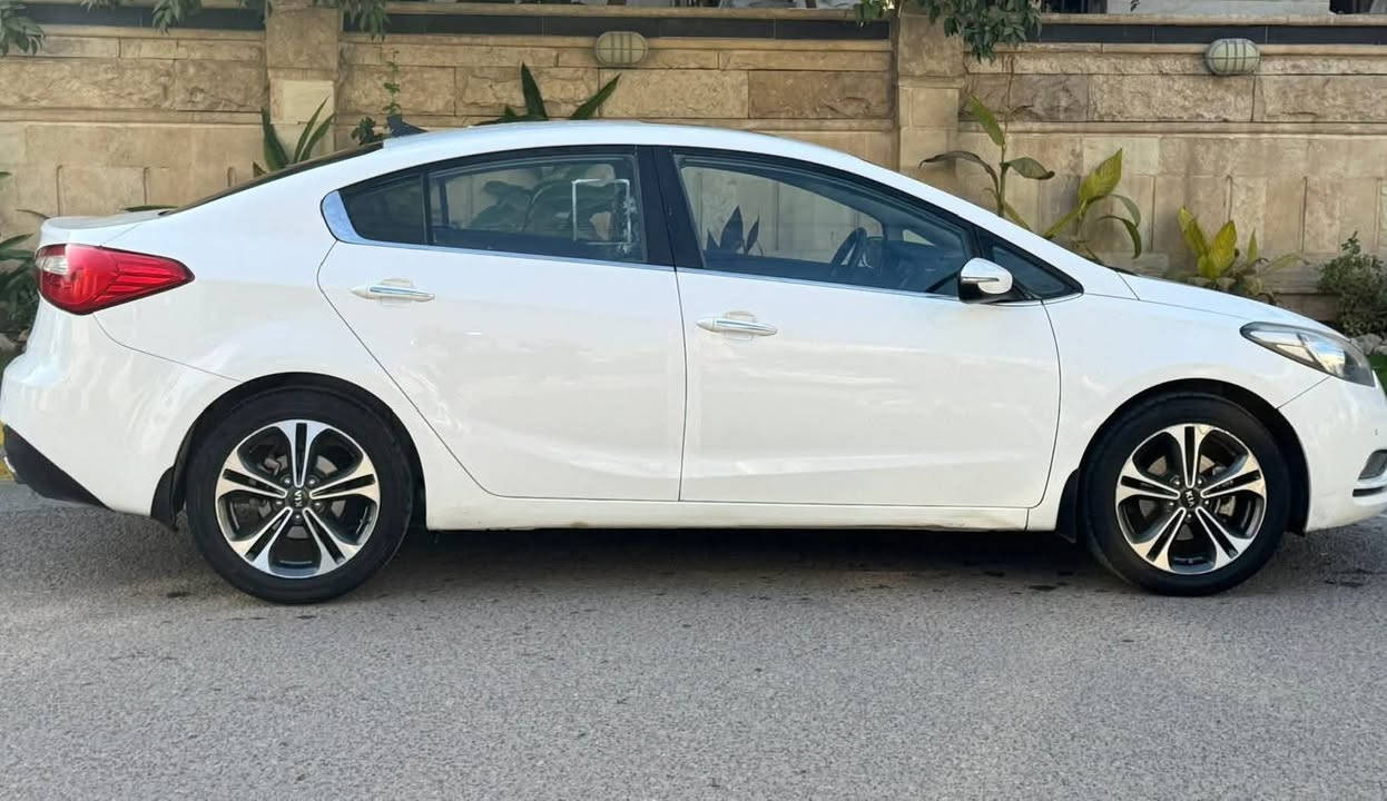 السلام عليكم

 كيا سيراتو موديل 2014
كفاله عامه من الصبغ والتبديل 
كير مكينه كله بشرط كفاله 
وكاله وتحويل بشرط 
مكان كربلاء 
طويريج

 السعر :: اطلبه بالتعليقات يصلك خاص 📩
                        وبيها مجال 

رقم  صاحب  السياره 
***********
