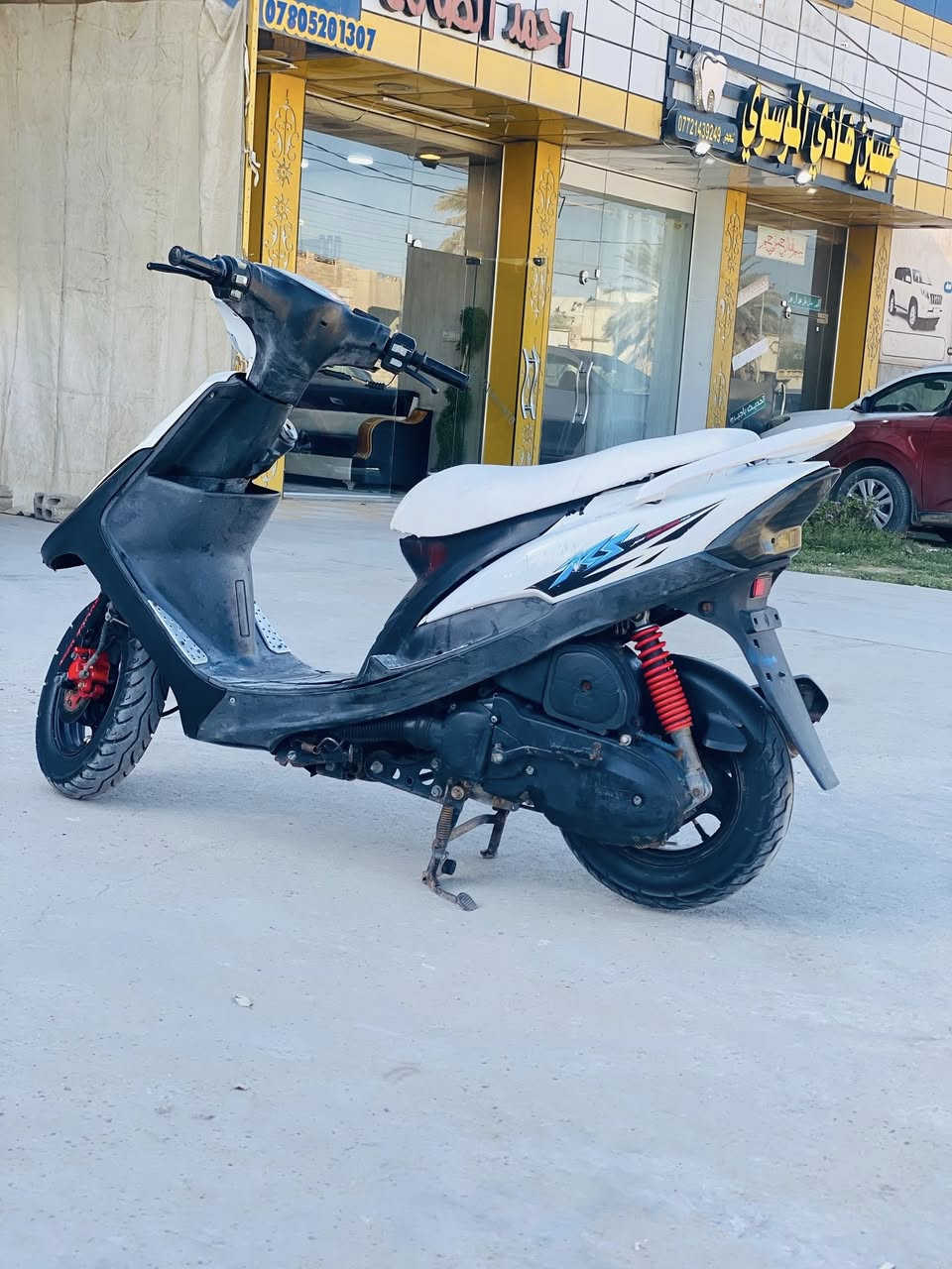 سلام عليكم ماكس عدله للبيع نضافه ميه بل ميه تواجه بالديه مكفوله كفاله عامه عنواني حله حي الزهراء سعر ٧٥٠وبيها مجال رقمي *********** وتساب موجود
