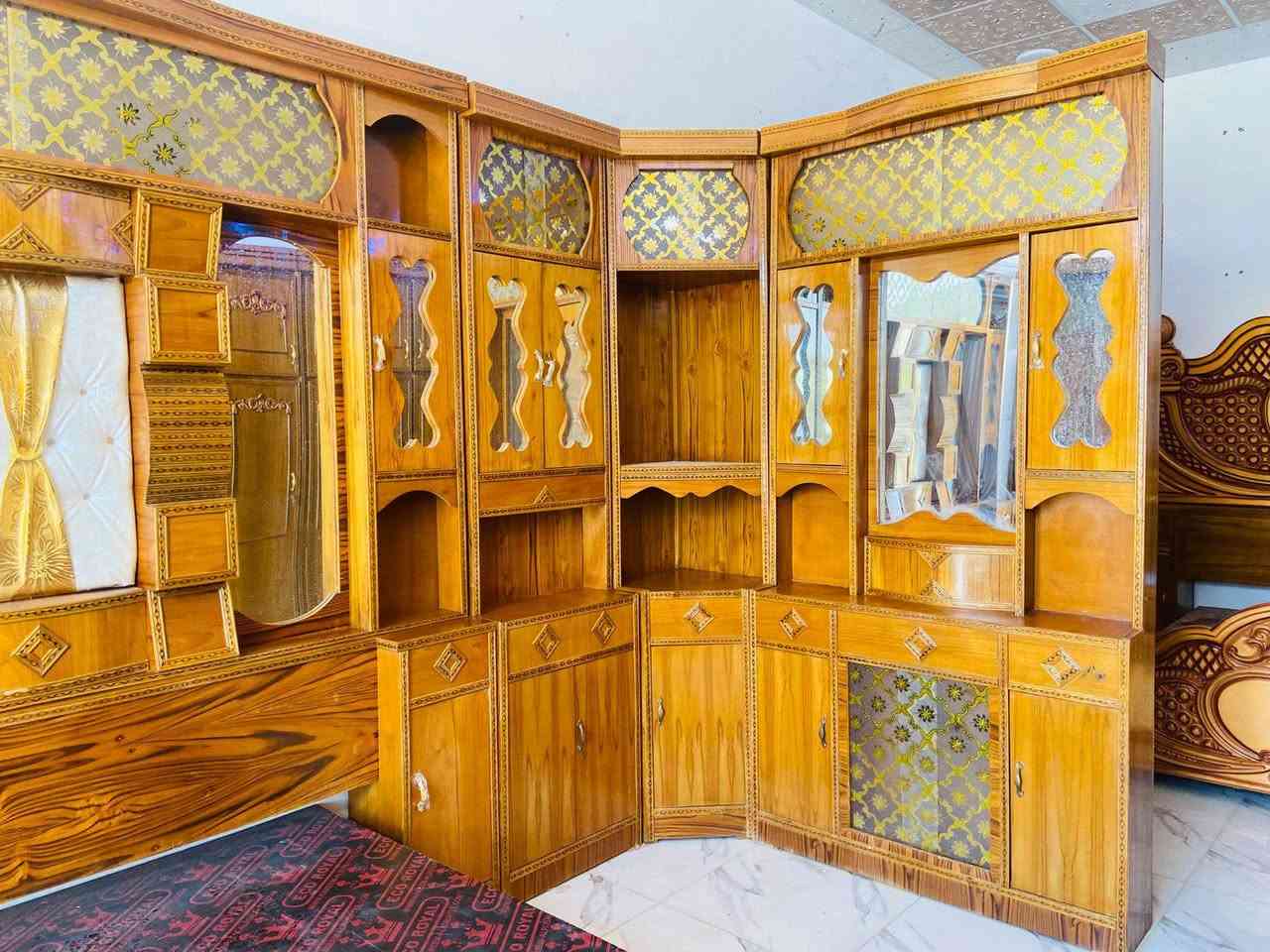توجد غرفة نوم صاج عراقي درجه اولى نضافه فول العنوان الرمانه مقابيل المركز الصحي  للاستفسار خاص او ***********
