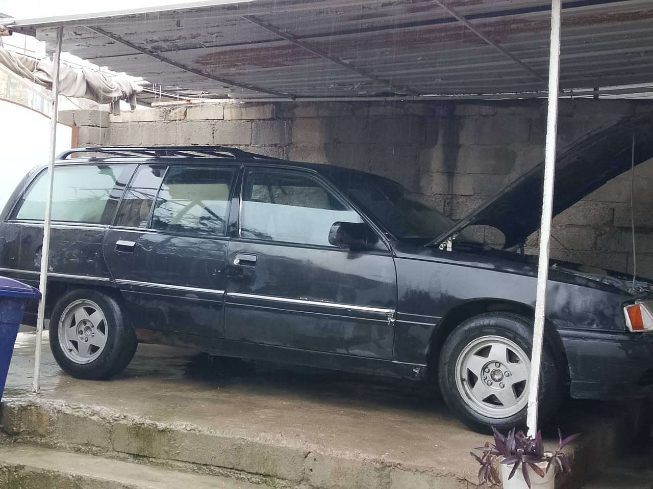 اوبل اوميكا ستيشن رقم مسطره نينوى تحويل ثاني يوم حجم20رقم انكليزي سنويه2030 هزه بعد ماساقطه مع كوبون بانزين الكتروني شرط التحويل طخم تايرات جديد طك باتري جديد قبل اسبوع طخم امامي وخلفي خيسان مابيها الشاصي نضيف مامكسور كهربائيات شغاله كير عادي شرط بس المحرك بي نفخ وصرف السياره مال بيت ومال رزق 

 السعر20ورقه وبيها مجال للطيبين ***********
