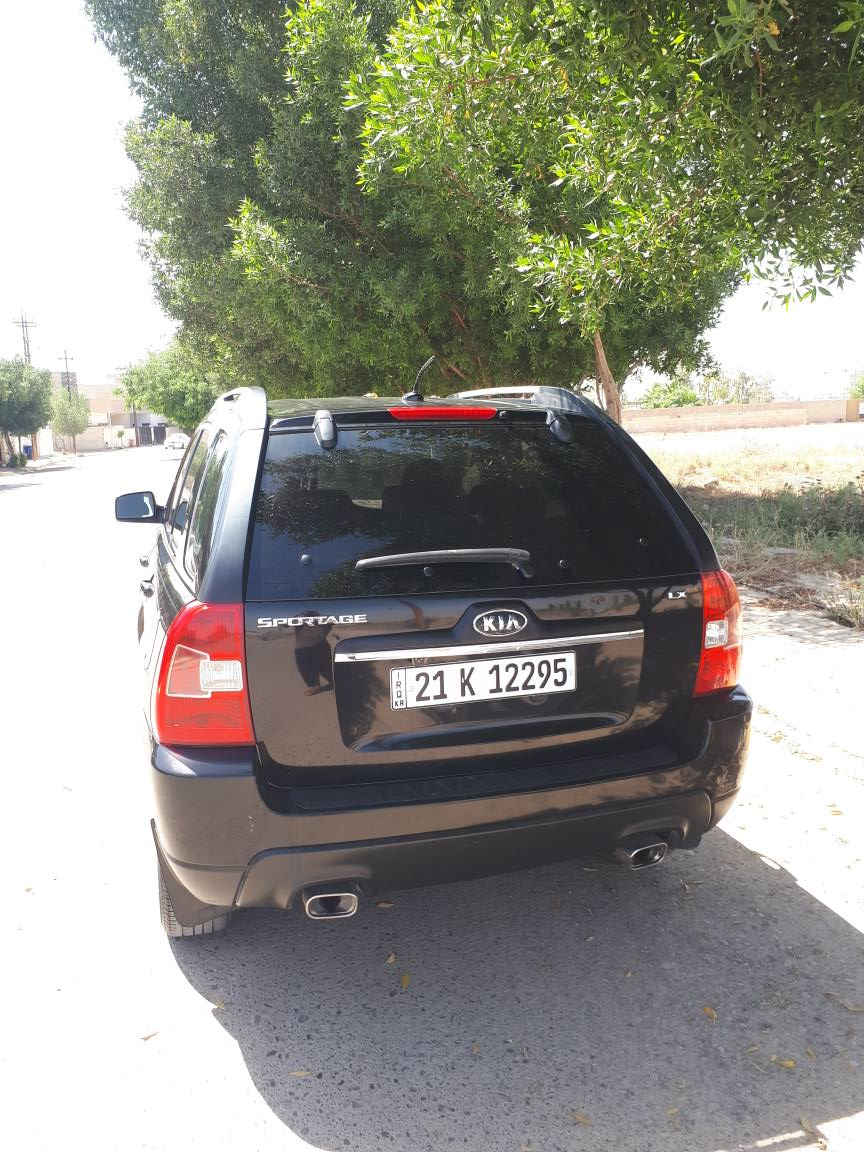 كيا سبورتج اسود  كندي رقم جديد سليمانية  ٢٠٠٩  كير عادي مكفولة من حادث والصبغ كير ومحرك شرط 
فقط بداية سقف رصعة بيها  خفيف  ٢٠٠ الف   ماشي محرك ممفتوح بلادي كير بلادي عادي
سنوية باسمي جديد  لحد ٢٠٣١ هزة وفحص شهر رابع يخلص شرط التحويل والغرامات 
سعر ٩٧$ وبيها مجال  *********** كركوك, العراق
