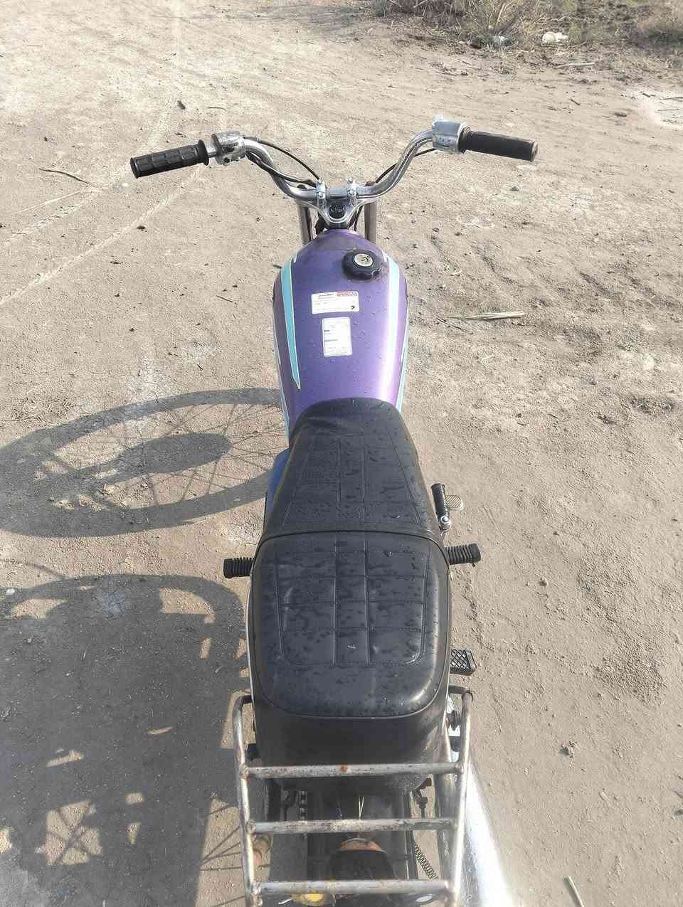 دراجه للبيع ادوات سعر 400وبيه مجال مكاني القرنه شرش جلعه*********** بس الوتساب يشتغل
