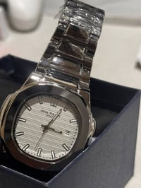 باتيك فيلب • كوارتز • وزن متوسط