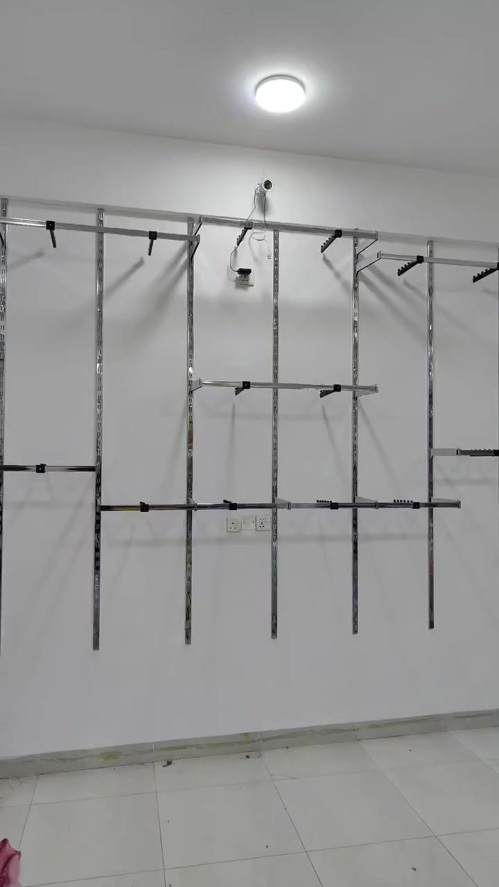 بنلات كاملة للبيع موضح تفاصيلهن داخل الفيديو
للتواصل والاستفسار مراسلة خاص او على الرقم ***********
