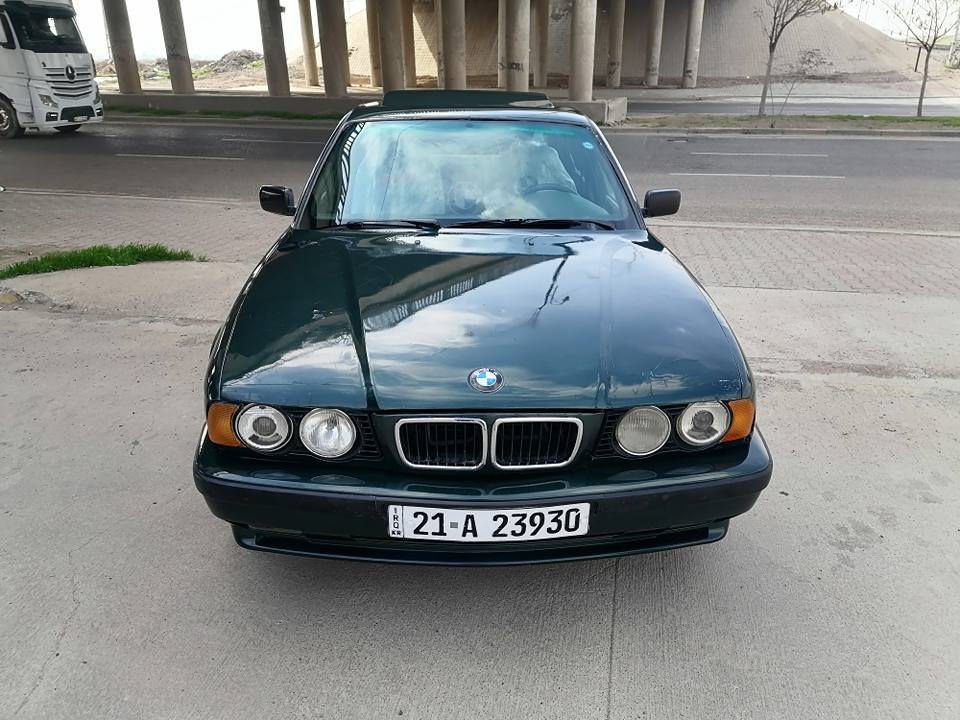 بیئم دبلو بۆفرۆشتن مۆدیل 1991 مەکینەی 525کەپس بیلاد گیر عادی گیر مەکینەی بەشەرت بی سەرف بی بخار بی لیدراو بؤياخ عام بؤ جواني رەقەم سلیمانی رەقەم سنەوی تازایە تا 2030 بە ناو خۆماوەیە دەفتر بەنزینی هەیە تحویل غرامە بەشەرت مواصفات سلایت کوشین جلد چوار جام کارابا سوکان 95 ئیرباک پیش پان بۆنیت پان پیشی کامل کراوە بە 95  پاوەر ABS قوفل مەرکەزی دەعمی ئیم  چوار ویلو تایی تازەی لە ژیرە تاخم پیش کارابایی به شرت تەقەو ڕەقەی  بەشەرت ماڵ دۆستا دینار مصرفی تیا نیە ناونیشان کركوك رەحیماوە  *********** //*********** كركوك, العراق
