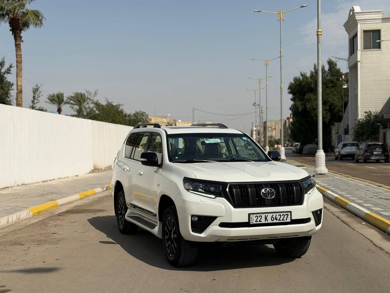 السلام عليكم
برادو موديل 2023
ماشية 41500كم
مواصفات مدنايت
مكفولة كفاله عامة
السعر 46.5دولار وبيها مجال
الاتصال***********
