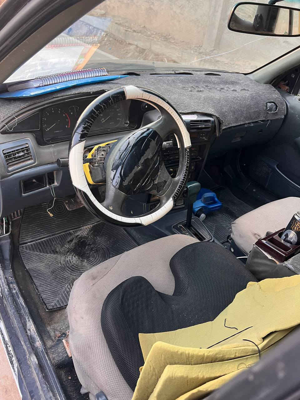 السلام عليكم كيا سيفيا موديل 93  كير او تماتيك السعر 18 وبيها مجال حك الجيه مكان السياره الصويره ***********
***********. الشراي يتصل
