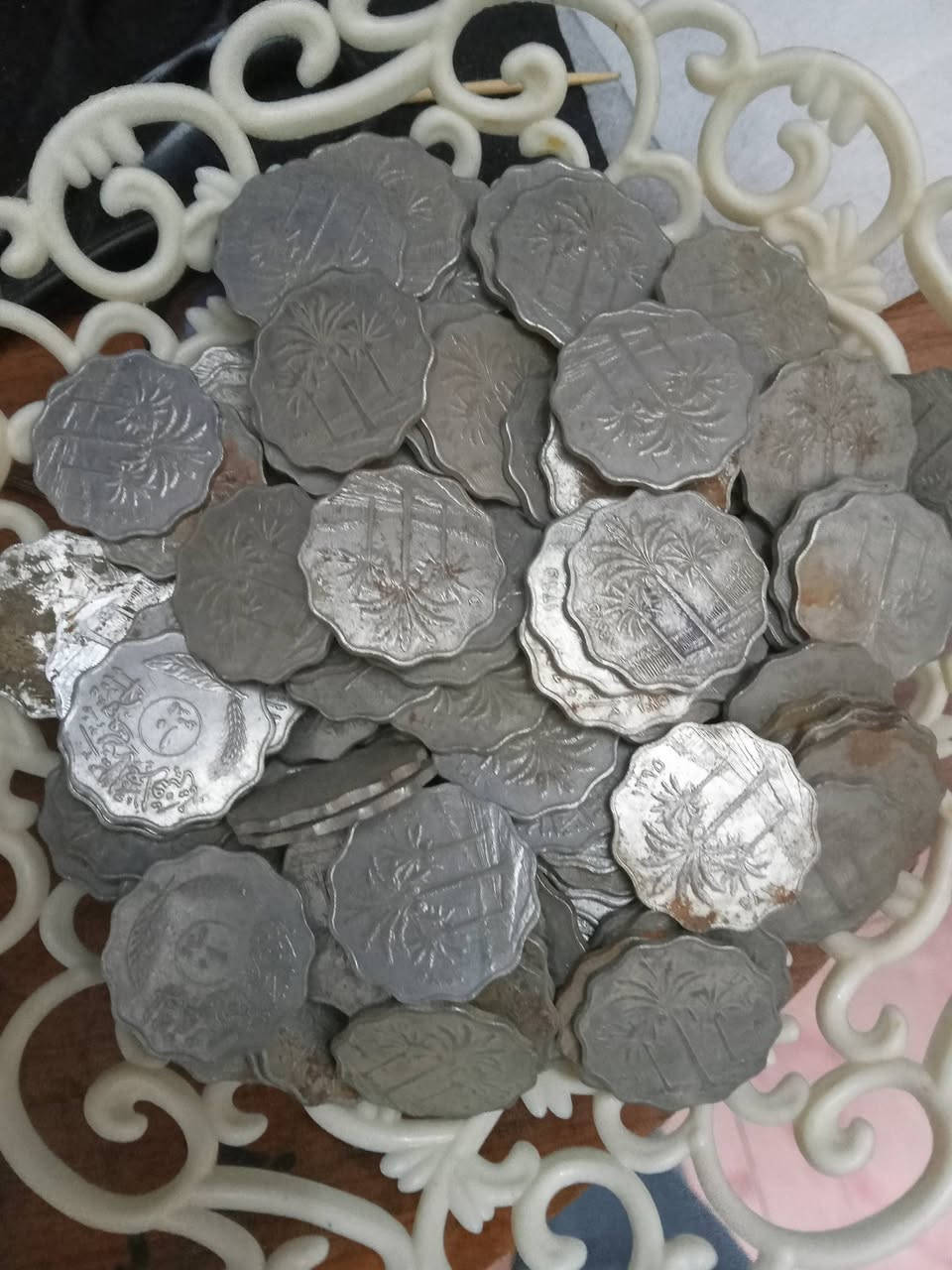 عملات معدنية نخيل خمس وعشر فلوس 81 و75 وبسعر 5000 للكيلو يوجد توصيل


**إذا كنت صاحب هذا الإعلان وتريد حذفه لأي سبب، رجاءا أرسل رسالة إلى الدعم الفني**