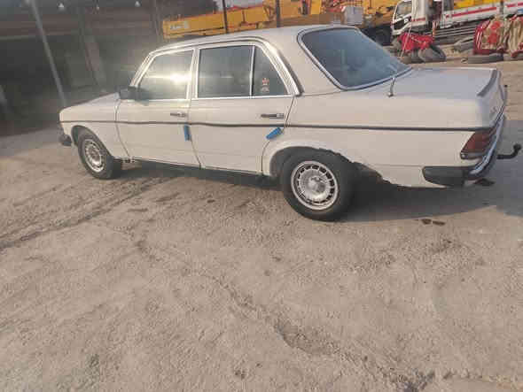 السلام عليكم لبيع مارسدس موديل 85مكين وكير بطه سيار جاهز وخير من الله مكين وكير حدادي تبريد كهربائيّ تخم تاير سيار راعيه اربيل وبو لوكال بكربلا ابيع كوم حديد مكان سيار كربلاء سعر 15قفل 
***********
