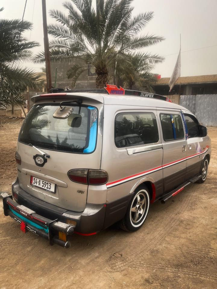 استاركس ٢٠٠٧ محرك گير كفالة 
نضيفة حدادي نضيفة 
الگير اوتماتيك
الرقم انگليزي
***********
