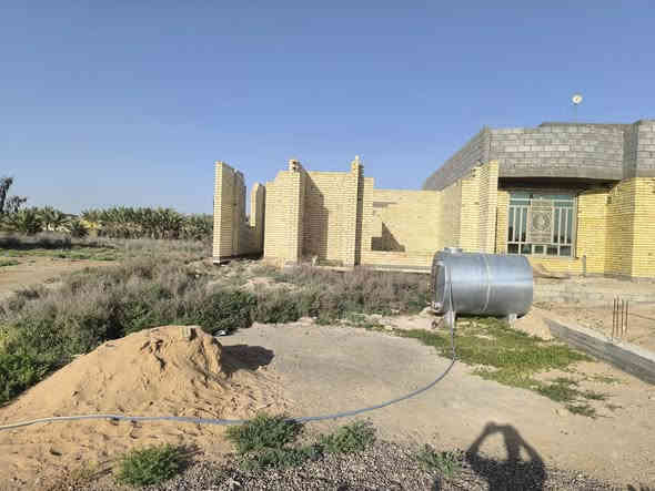 للبيع...
هيكل بناء طابوق درجة اولى 
المساحة الكليه 400م
مساحة البناء 185
خدمات كامله واصلته

 الموقع
الخالديه ابو فليس مجاور ثانوية عمر المختار 

للاستفسار 
***********
***********
