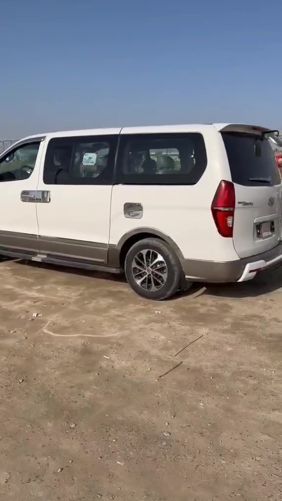 السلام عليكم ستاركس ١٦ ادبلو نص بنص كفاله عاااامه تبريد ثلج للبيع او مراوس ب١٨ او ١٩ دبلو مع الفرق مكاني ناصريه 
***********
