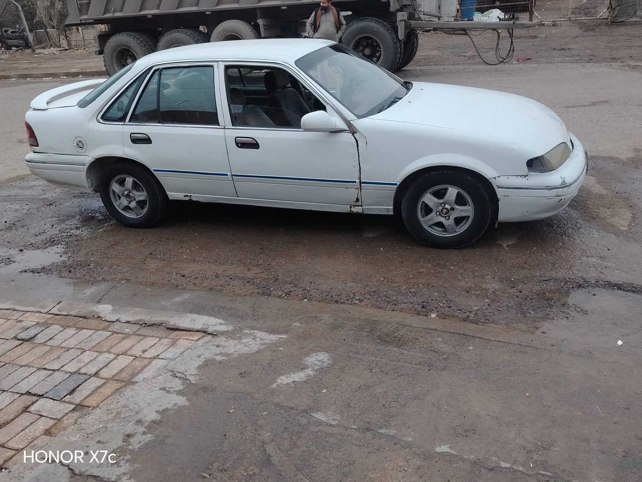 لبيع برنس موديل 1996 رقم ***********
