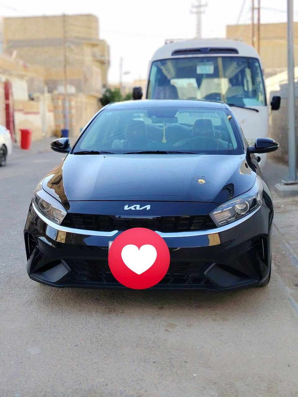 كيا فورتي 2024
محرك 2000 دوش
السيارة جديدة بمعنه الكلمة مال جناي
كير محرك صدر تبريد مكفوله
السيارة بيه بس جاملغ امامي راجع على البارد
شاشة كار بلي
حساس خلفي كامرة خلفيه
تحكم ستيرن جهتين
سيارة باسمي ورقم بغداد تحويل ثاني يوم
رقم بغداد
مكاني النجف الاشرف
للستفسار ***********
