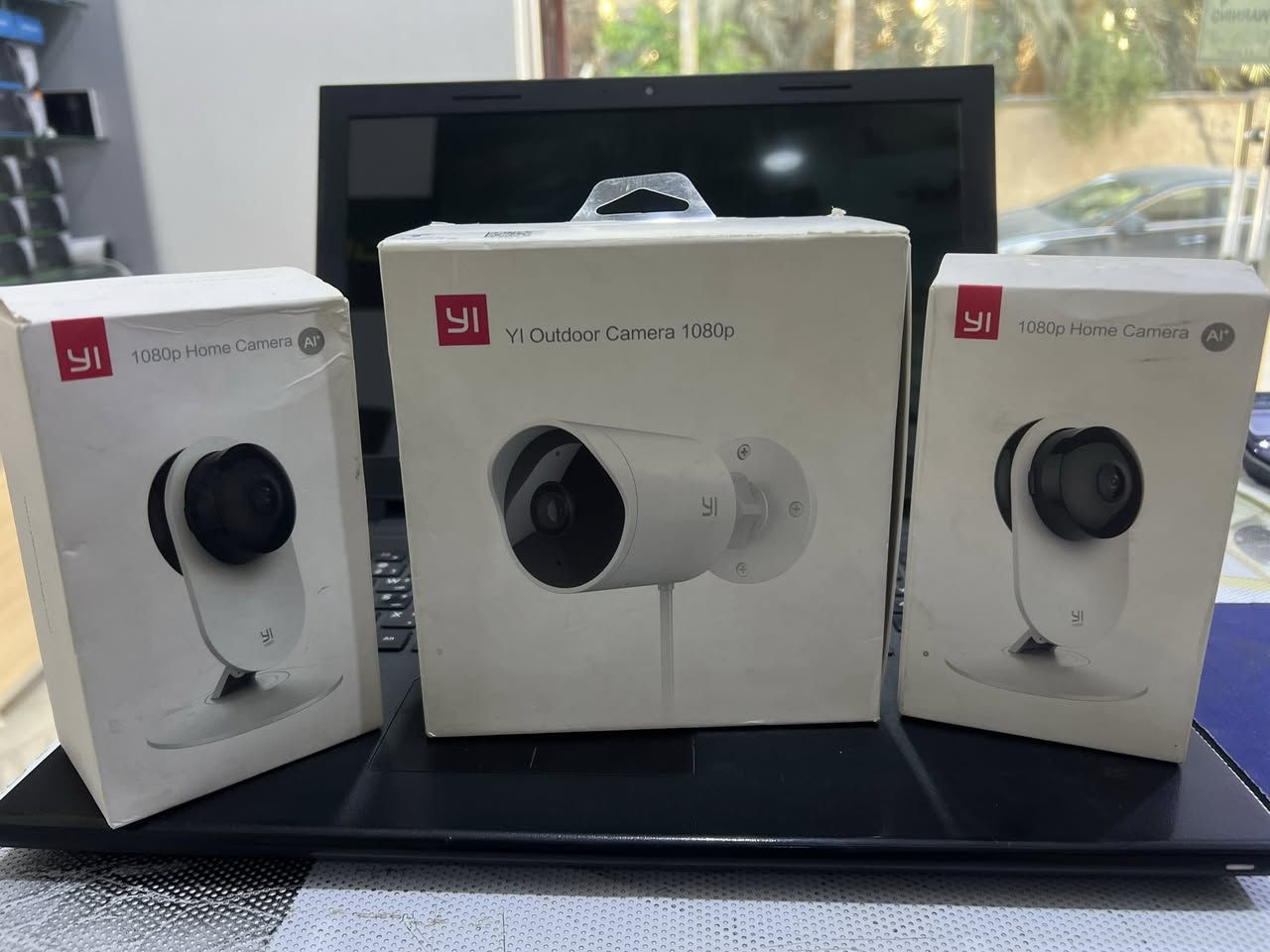 السلام عليكم اخوان كاميرات وايفاي جديد  الكبيره خارجيه سعره ٤٠ ولبقيه على ٣٠  *********** توصيل متوفر وين ما تريد
