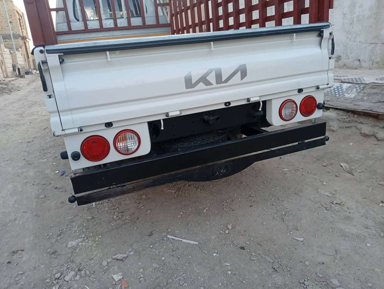 السلام عليكم 
سياره كيا فحل للبيع موديل 2025
سياره كفاله عامه زيرو ع وضع شريكه رقم ذي قار نكليزي 
ماشيه 9000كم طشت جديد بدون محجر 
السعر 215 وبيه مجال 
***********
