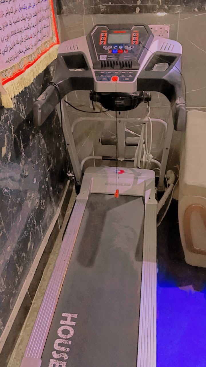 جهاز رياضه للبيع سعره ٢٢٥ ستعمال قليل مكانش مشتل شارع المطبك لاتصال رقم هاتف ***********
