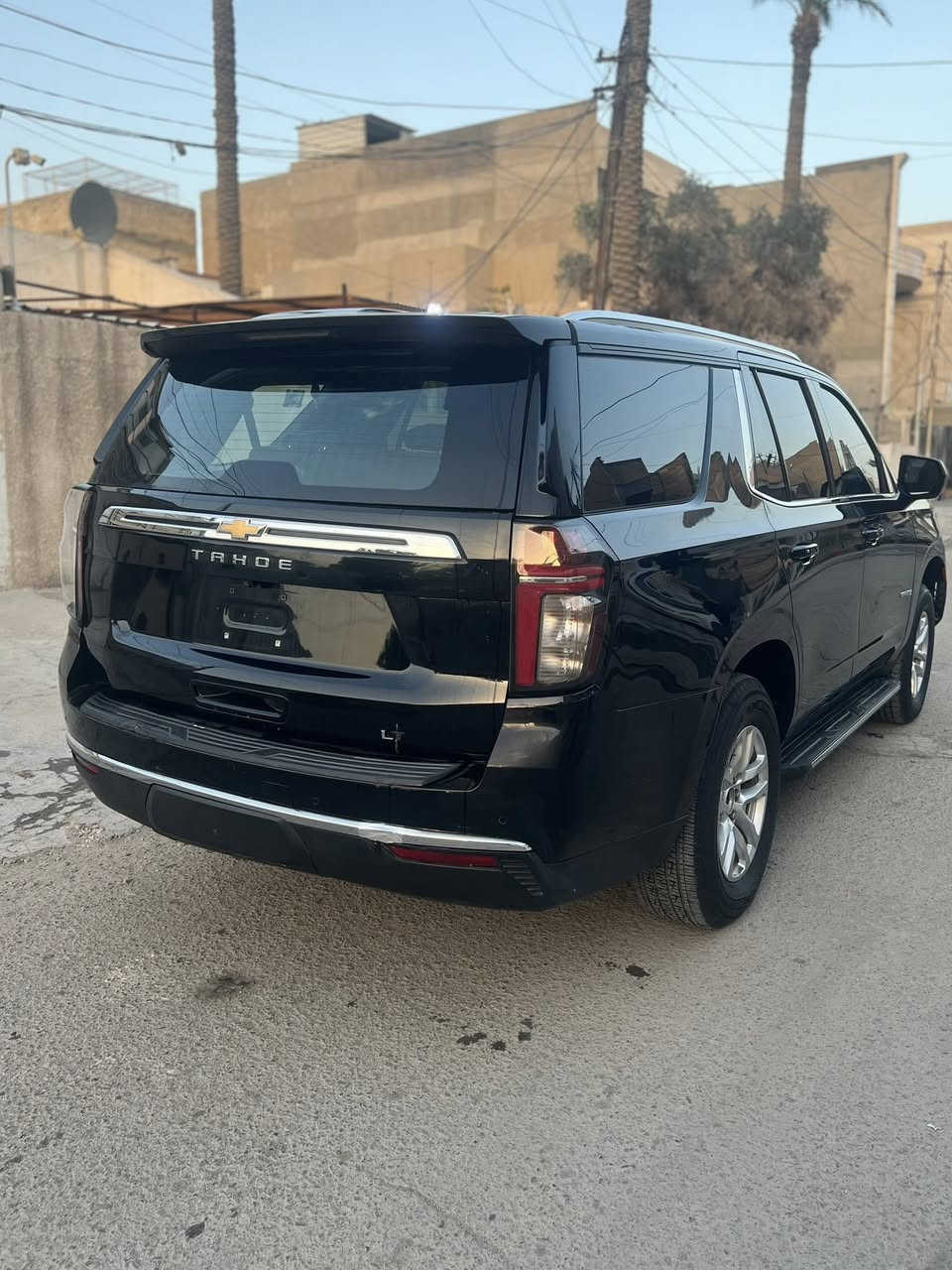 السلام عليكم للبيع تاهو 2021 LT
للبيع تاهو 2021 
دخول جديد كتاب دبلماسي حاليا بعدها بدون رقم 
بيها قطعتين صبغ جاملغ خلفي وجزء من البنيد 
السياره جكات  فول مواصفات عدى الفتحه
ماشيه 87
 السعر 350 وبيها مجال بسيط 
العنوان بغداد 
***********
