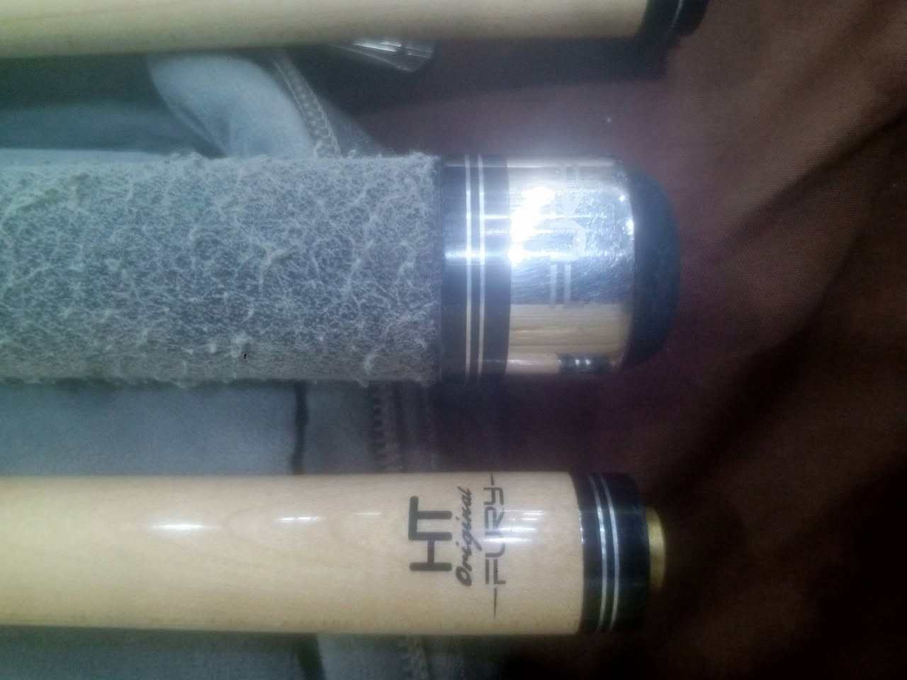 اسلام عليكم شباب كيوب فيوري للبيع اطرحه القديمه وكسره وجام وجنجه يعني عده كامله للبيع السعر 225وبيه مجال وهاذ رقمي ***********
