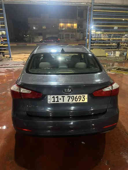 السلام عليكم 
كيا فورتي ٢٠١٦ باسمي السيارة مكينة دوش ٢٠٠٠ و كير it 
السيارة حادثها جاملغ و بنيد و سونارها موجود بيها قطعتين صبغ و شوية ملاحظات بالبدي 
صدر كامل جديد و دسكات ايضاً
السيارة كاملة مكملة و ملتزم بالإدامة مالتها و دهنها ادينول كل ٢٠٠٠ ابدل
السيارة مرتبة و كاعدة 
عارضها ب ( ١١٥ ) 
يا شباب السيارة بيها مجال و الناوي صدك يشتري يتصل على رقمي و يتدلل ماقصر ويا ممستعجل ع البيع 
الماعندة نية الله يرزقك بالاحسن منها بلا تعليقات مالها داعي و كل الهلا بيكم
مكاني الاعظمية قرب مستشفى النعمان
***********
