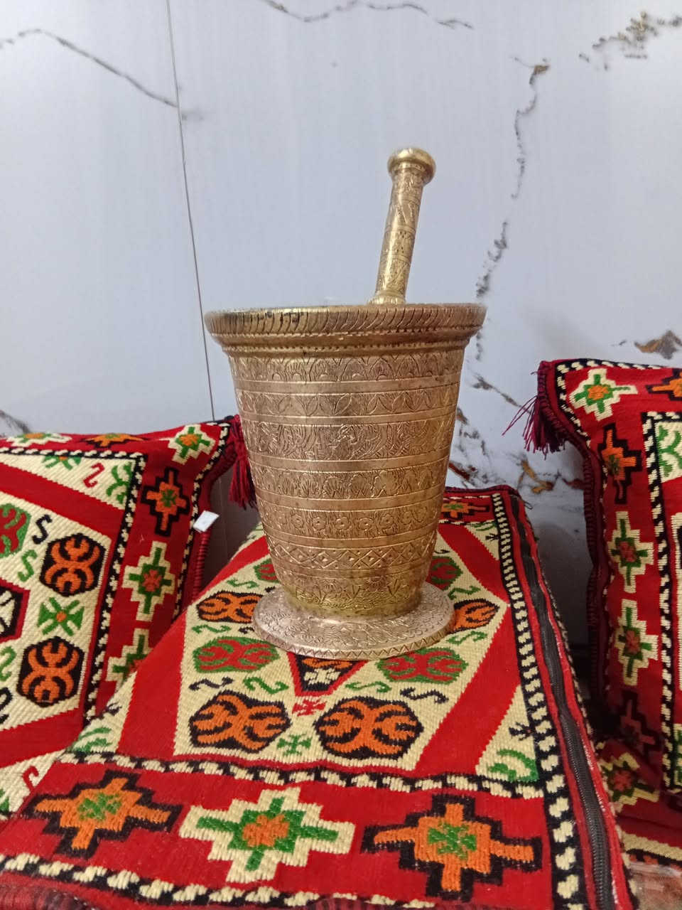 السلام عليكم للبيع هاون بغدادي نوادر قياس ٢٢ وزن ثقيل العنوان بغداد متوفر توصيل ***********
