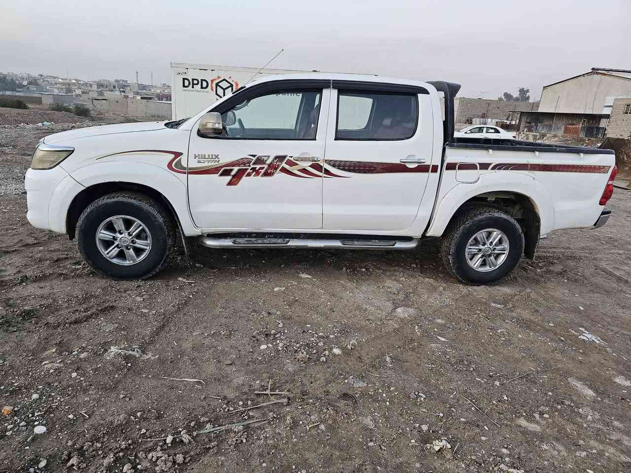 تۆیۆتا هایلوکس ، مرزیە
بۆ فرۆشتن تۆیۆتا هایلوکس ، مرزیە 
***********
مۆدیل2009 گێڕ عـــــادی 
ناوسۆر سعودی دەبل ئەکسل 
سوبخ عام بێلێدان شکل کڕاوە 2013
سعر 138
