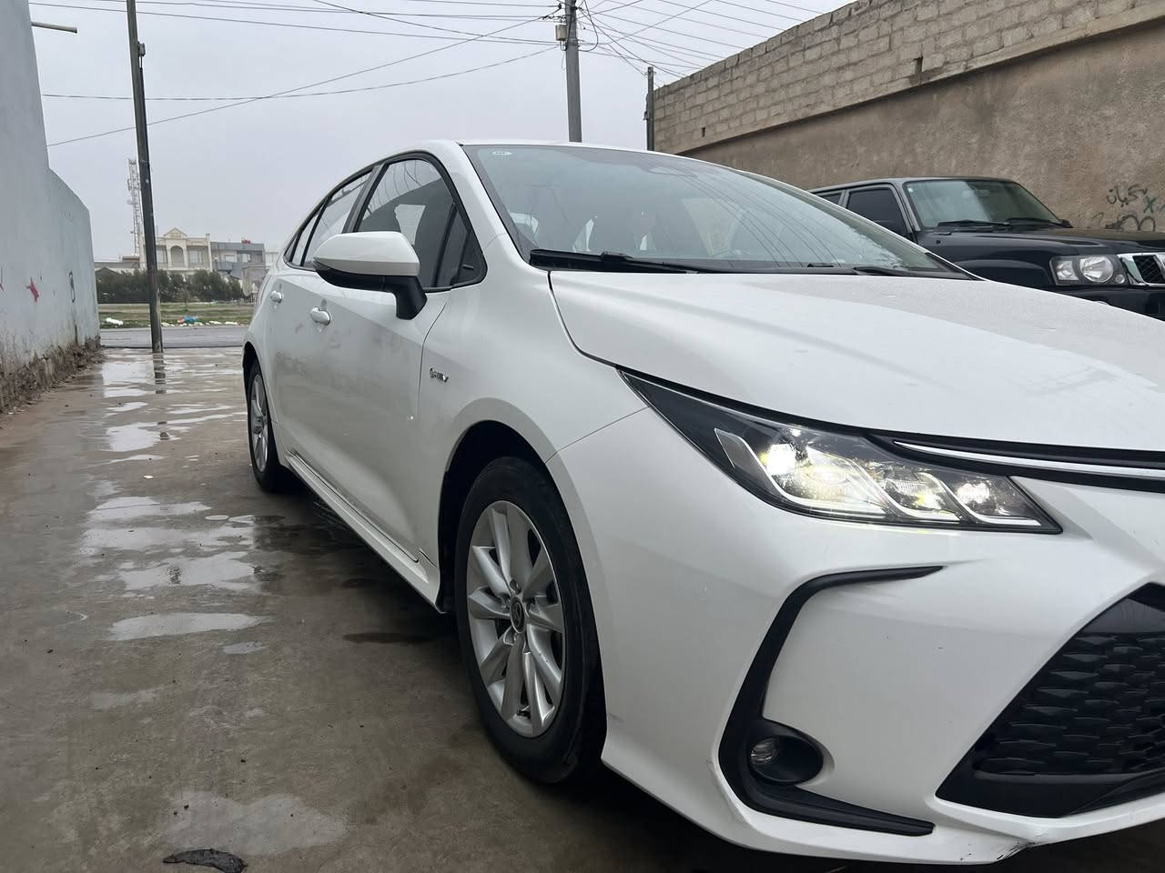 السلام عليكم
كورلا هايبرد موديل 2024 

مرقم السلیمانیە بسمي 

اللون ابيض 

محرك 1800 هايبرد

ماشية ٣٥ الف 

 بدون حاث

بدون بارد

فول مواصفات 

مواصفات رادار امامي

قيادة ذاتية

كروس مثبت سرعة

3 انظمة قيادة

تحديد مسار

فول تحكم استيرن 

تخفيف عند الاقتراب من السيارة 

لايت زينون بلادي

شاشة ابل كار بلي

كاميرا خلفية

هند بريك بصمه

اوتو هولد 

مانع انزلاق

السعر 160 $

العنوان کفري 

الاتصال على الرقم

***********
