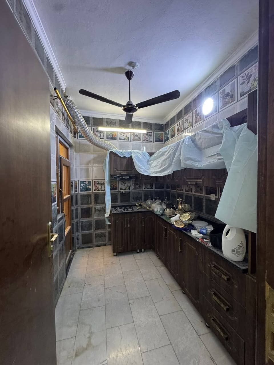 #للايجار_في_السيديه      ( الاعمار الهندسي للعقار )
دار سكن مساحه 100 متر 

يحتوي على ؛. 

3 غرف نوم _صاله_مطبخ_خدمات2 

موقع مميز جدا مربع تبوك

#مبلغ الايجار  (مليون و 250 الف )

للاستفسار اكثر الاتصال على الارقام التاليه ؛.

***********

***********

او زياره موقع الشركة 📍

السيدية الضباط مجاور افران الزيتون 2 

#شركه_الاعمار_الهندسي_للاستثمار_والتطوير_العقاري
