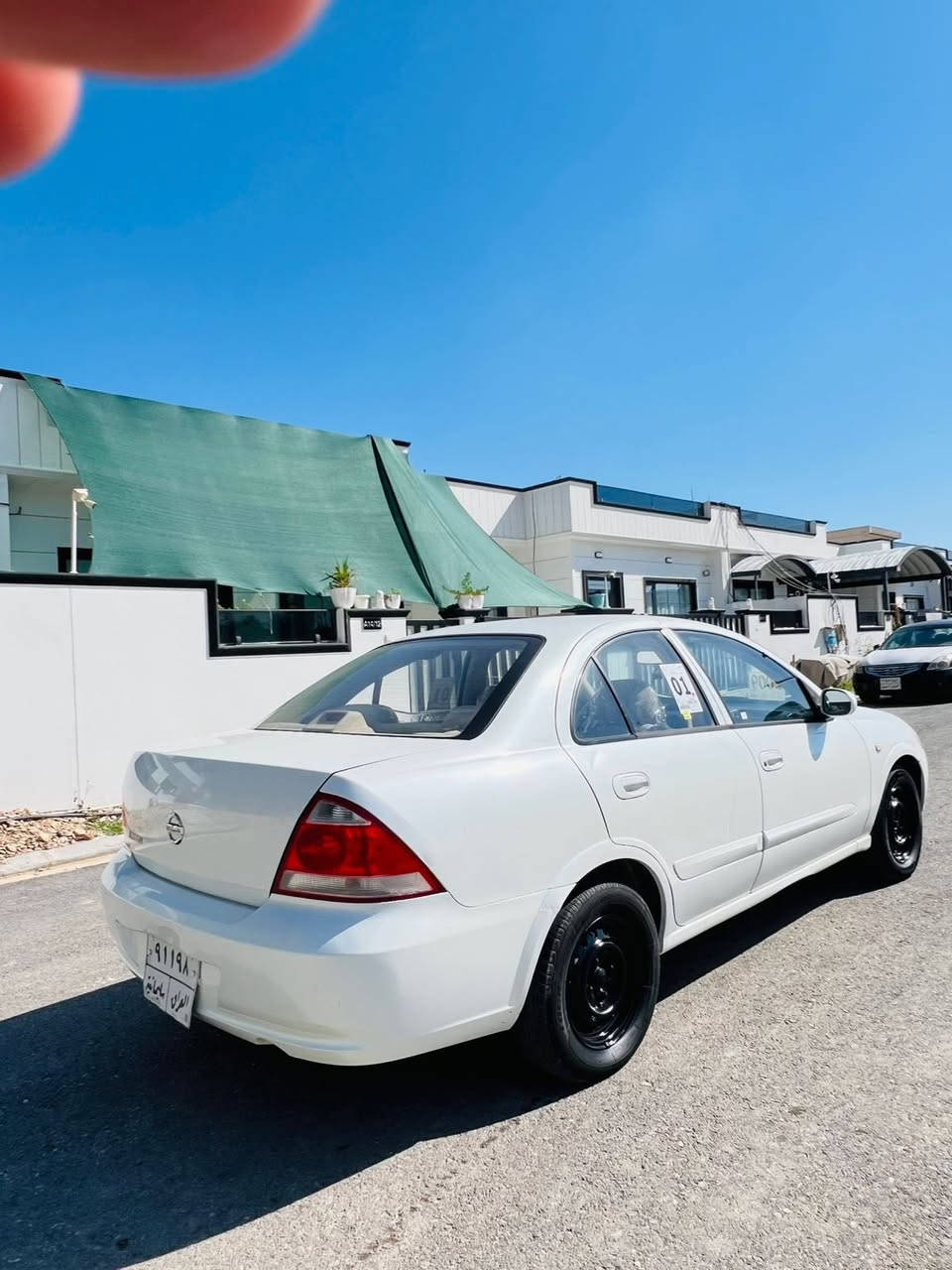 نيسان سةني موديل ٢٠٠٩مةكينة سپي بي بوياخ تايةي تازة سةنةوي تازةية گيروو مةكينة بةشةرت نةكراوةتةوة شوين كلار ژمارةي موبايل ***********
