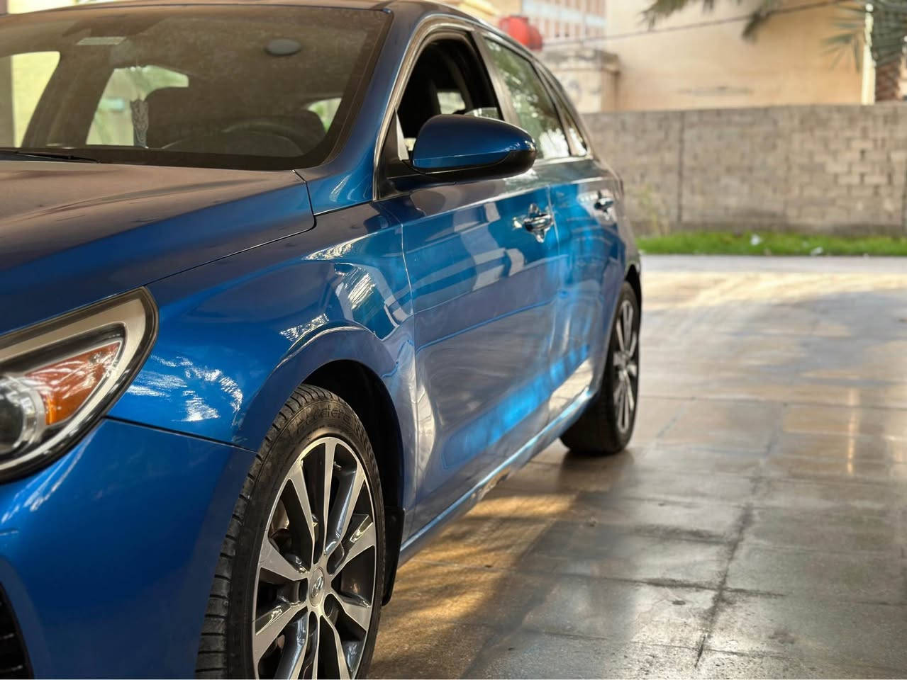 السلام عليكم للبيع هونداي النترا جيتي رياضي 2018 وارد امريكي ضرر بسيط فقط جاملغ خلفي ضربه امريكه  وصبغ جاملغ خلفي وبيبان ثنين شرط بدون معجون بدون دواخل وتوجد رصعه بل قماره اثر تحميل نصبغن عدي اثر شخط وتجي تفحص وشوف محرك تم صيانه يم مركز اربي ام وبعده بضمان ست اشهر كير تبريد صدر سياره جديده لوك ماشيه 83 الف رقم بغداد سنويه رقم جديد بسمي سعرها 100  وبيها مجال بسيط جدا واي استفسار الاتصال  *********** بغداد, العراق
